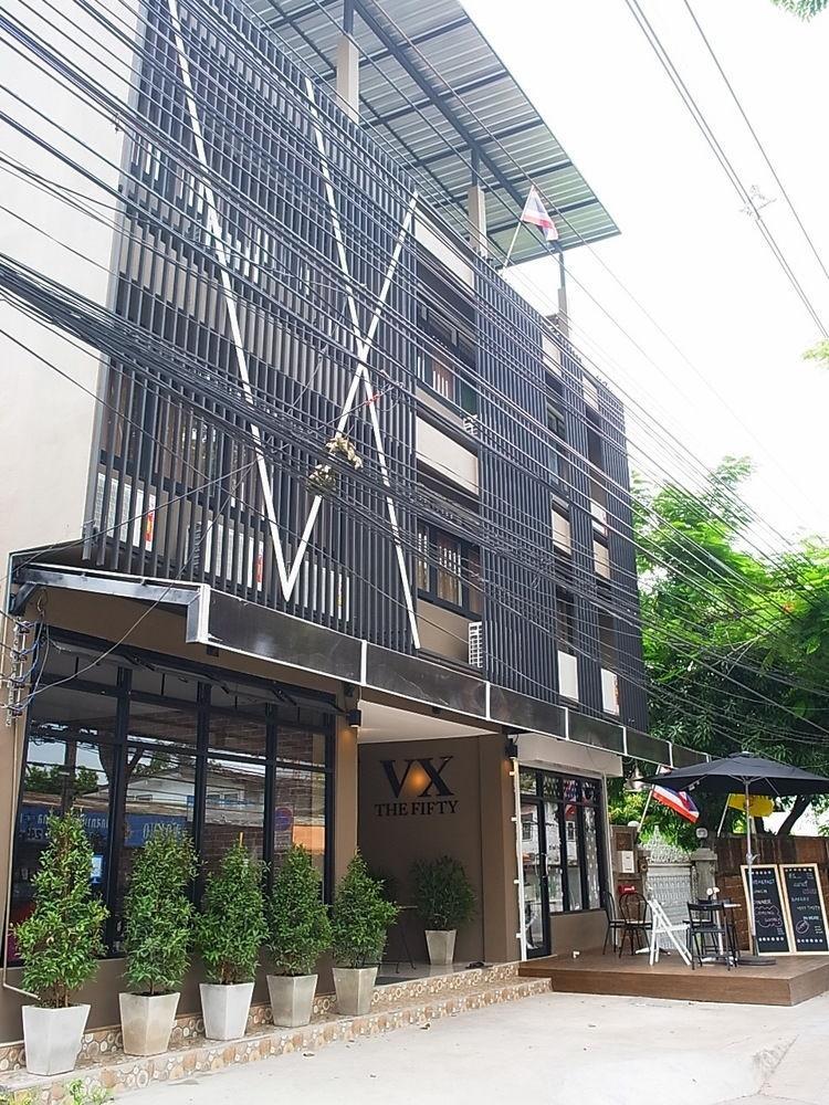 Vx The Fifty Hostel Bangkok Exterior foto